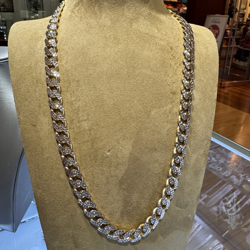 10k yellow gold classic Diamond Cut Curb link chain 10mm x24”